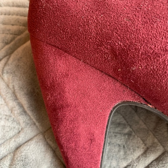 Never been worn. Not in original box. - Picture 4 of 5